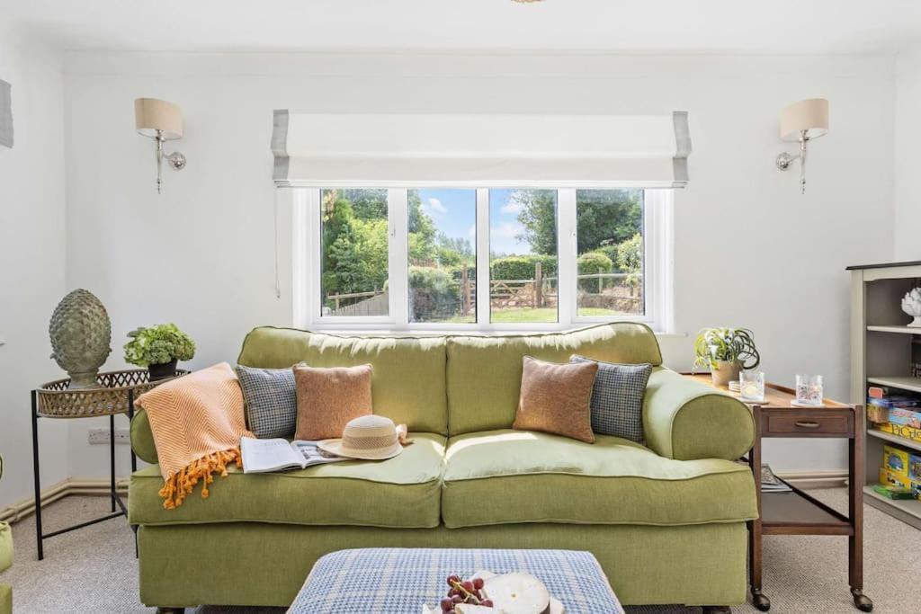 Bramblewood - Cosy Chic, Hot Tub, Close To Beach Stokeinteignhead Buitenkant foto